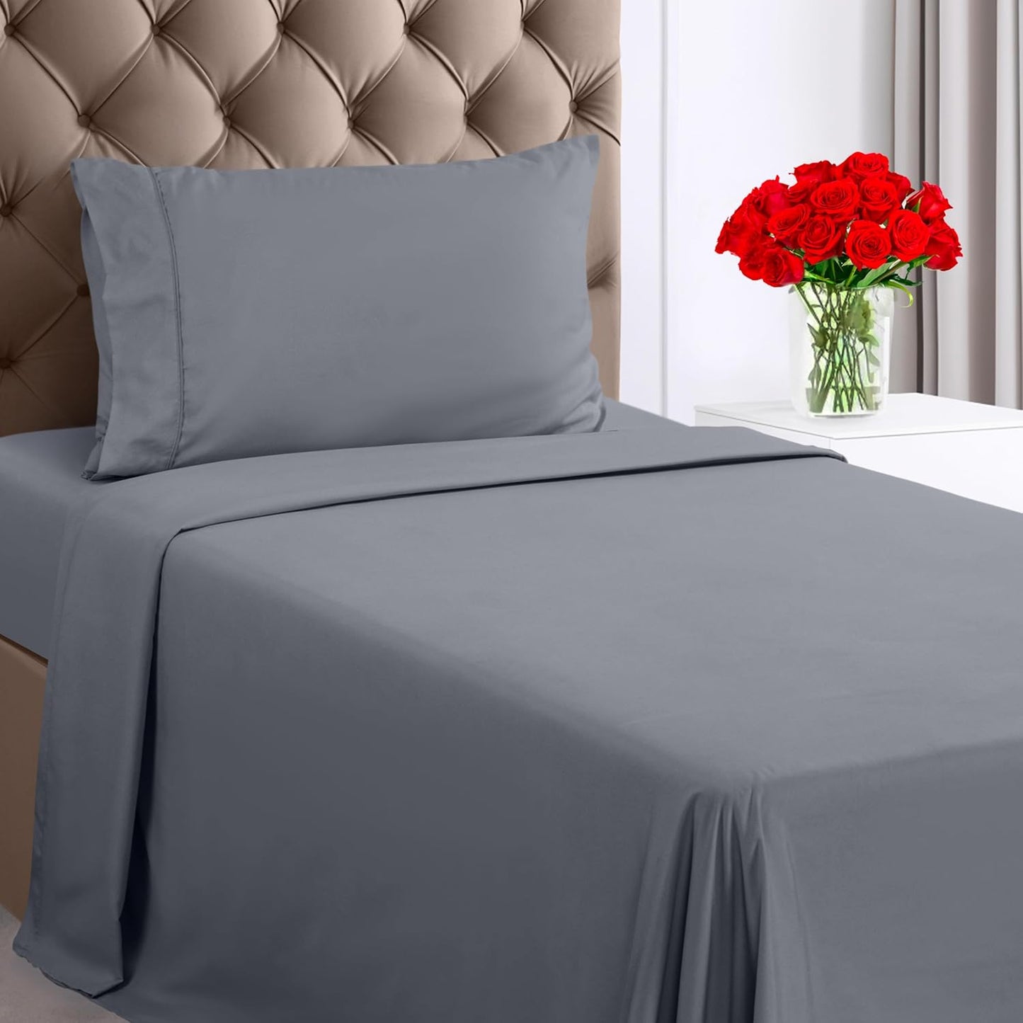 Utopia Bedding Queen Sheet Set – Brushed Microfiber – Ultra Soft Bed Sheets for Queen Size Bed Set – Deep Pocket, Wrinkle & Fade Resistant – Includes 1 Fitted, 1 Flat, 2 Pillowcases (Grey)