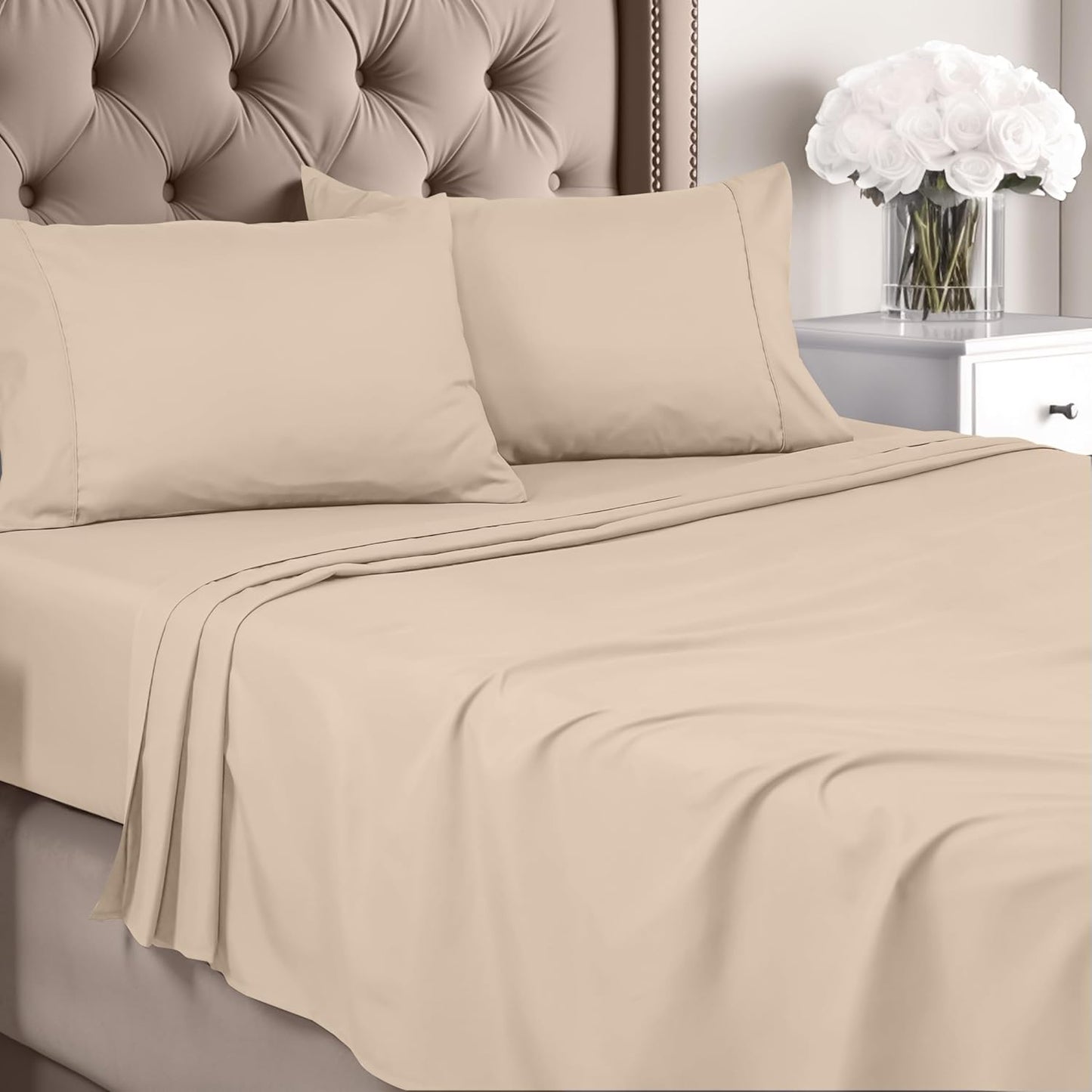 Utopia Bedding Queen Sheet Set – Brushed Microfiber – Ultra Soft Bed Sheets for Queen Size Bed Set – Deep Pocket, Wrinkle & Fade Resistant – Includes 1 Fitted, 1 Flat, 2 Pillowcases (Grey)