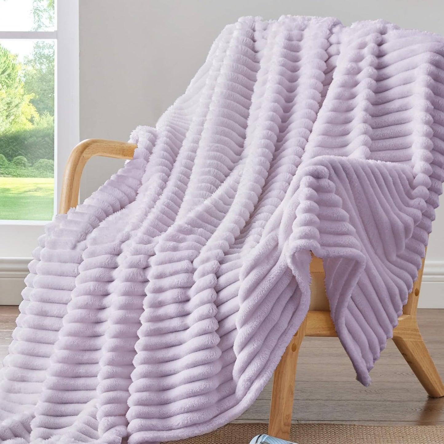 BEDELITE Fleece Throw Blanket for Couch - 300GSM Soft & Warm Fluffy Cream White Blanket, Decorative and Giftable Striped Blankets for Women, Men, 50"x60"
