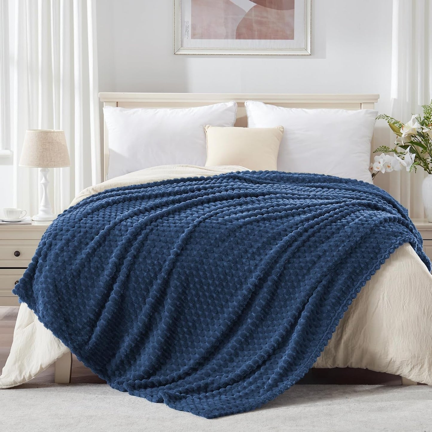 EXQ Home Fleece Throw Blanket for Couch or Bed - 3D Imitation Turtle Shell Jacquard Decorative Blankets - Cozy Soft Lightweight Fuzzy Flannel Blanket Suitable for All Seasons(50"×60",Beige)