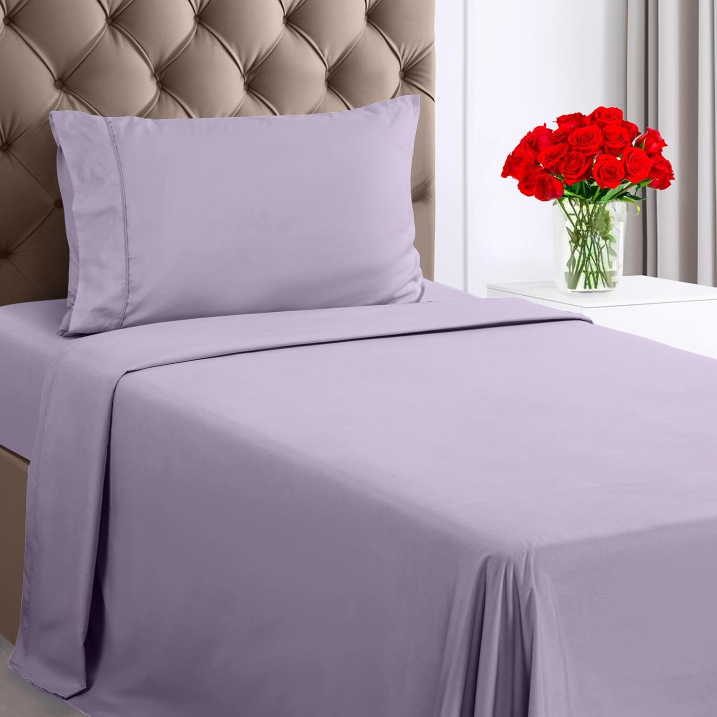 Utopia Bedding Queen Sheet Set – Brushed Microfiber – Ultra Soft Bed Sheets for Queen Size Bed Set – Deep Pocket, Wrinkle & Fade Resistant – Includes 1 Fitted, 1 Flat, 2 Pillowcases (Grey)