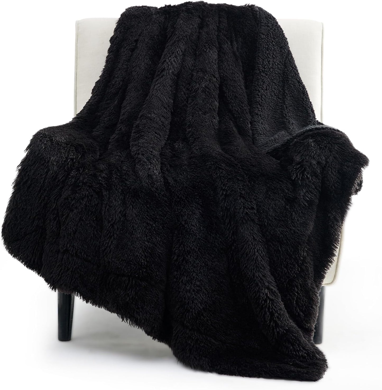 Bedsure Fluffy Throw Blanket Gifts for Women Men, Soft Fleece Sherpa Cozy Fuzzy Plush Warm Minky Thick Faux Fur Throw for Couch, Bed, Home Living Room Decor Bedroom Blanket Gifts for Mom Dad, Grey