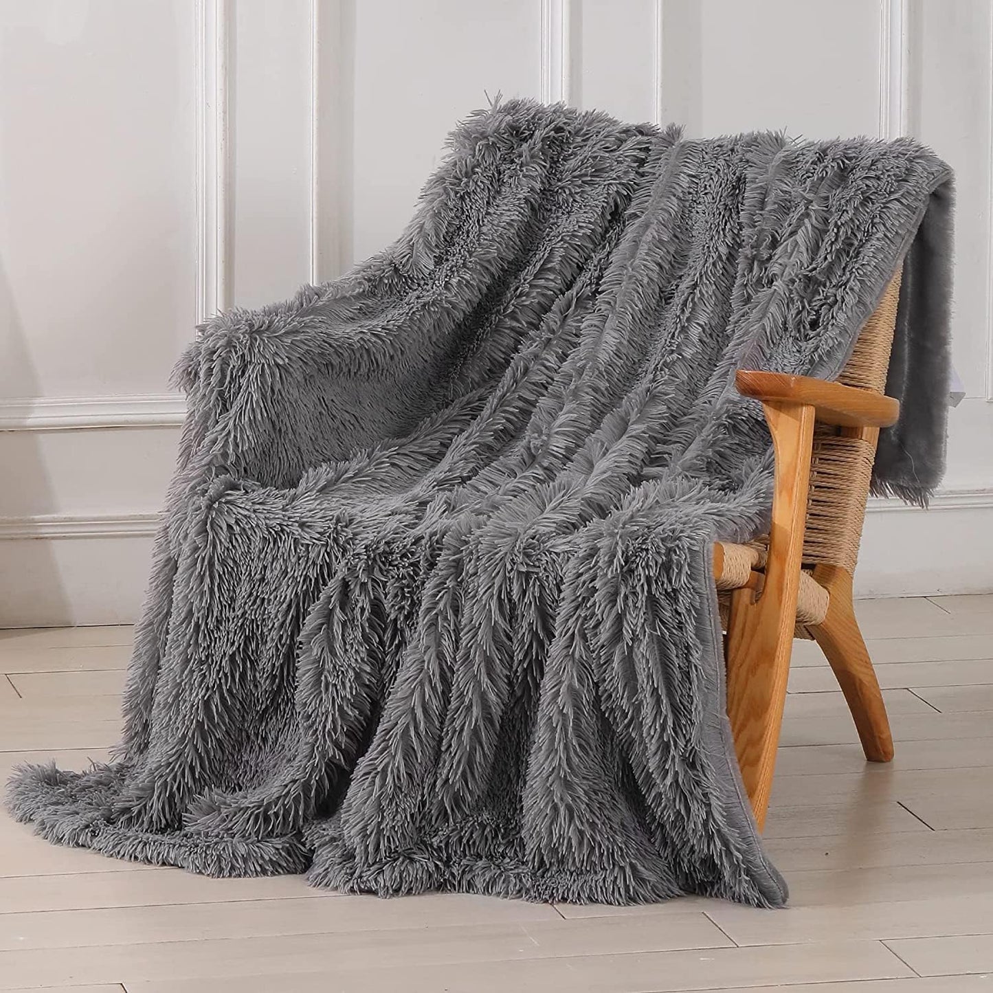 Tuddrom Decorative Extra Soft Fuzzy Faux Fur Throw Blanket 50" x 60",Solid Reversible Long Hair Shaggy Blanket,Fluffy Cozy Plush Comfy Microfiber Fleece Blankets for Couch Sofa Bedroom,Cream White