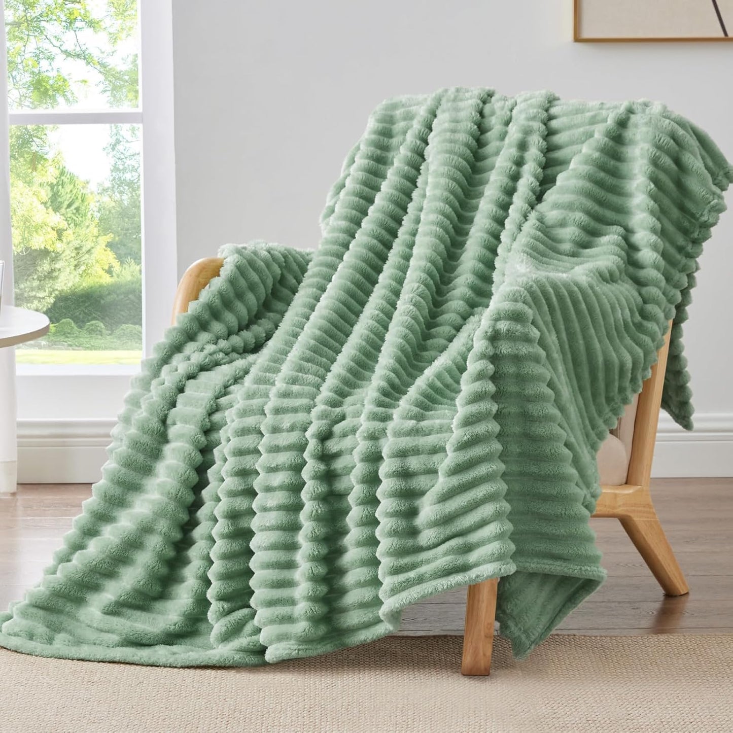 BEDELITE Fleece Throw Blanket for Couch - 300GSM Soft & Warm Fluffy Cream White Blanket, Decorative and Giftable Striped Blankets for Women, Men, 50"x60"