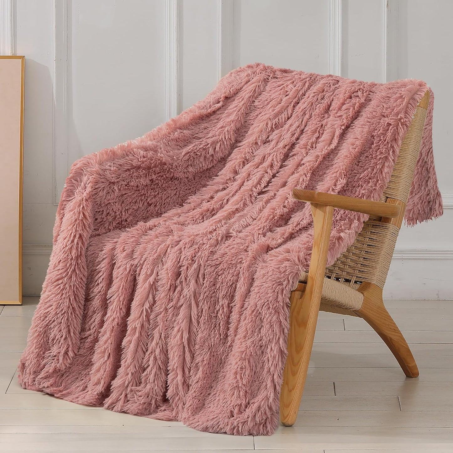 Tuddrom Decorative Extra Soft Fuzzy Faux Fur Throw Blanket 50" x 60",Solid Reversible Long Hair Shaggy Blanket,Fluffy Cozy Plush Comfy Microfiber Fleece Blankets for Couch Sofa Bedroom,Cream White