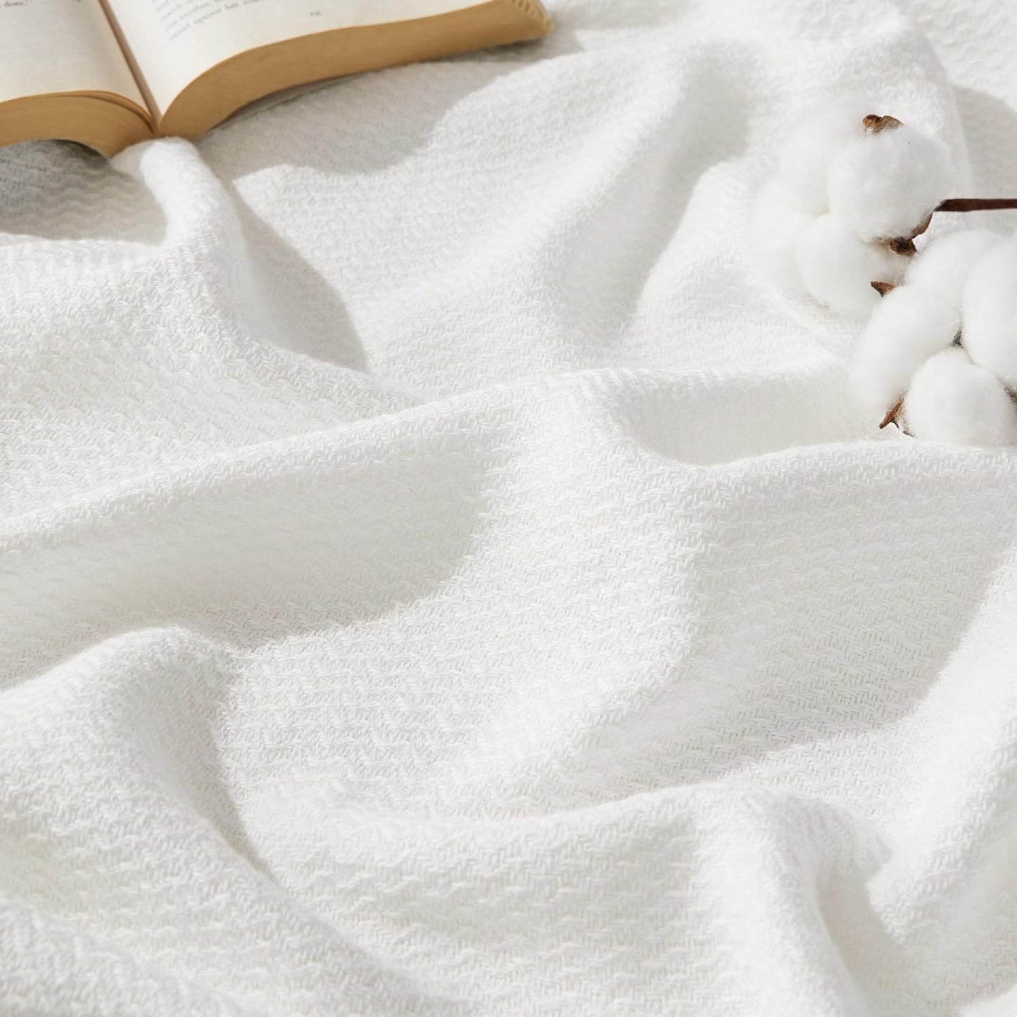 Bedsure 100% Cotton Blanket Queen Size for Bed - Breathable and Lightweight, Soft Cozy Textured Herringbone Woven Blanket for Summer, Linen Beige, 90x90 inches