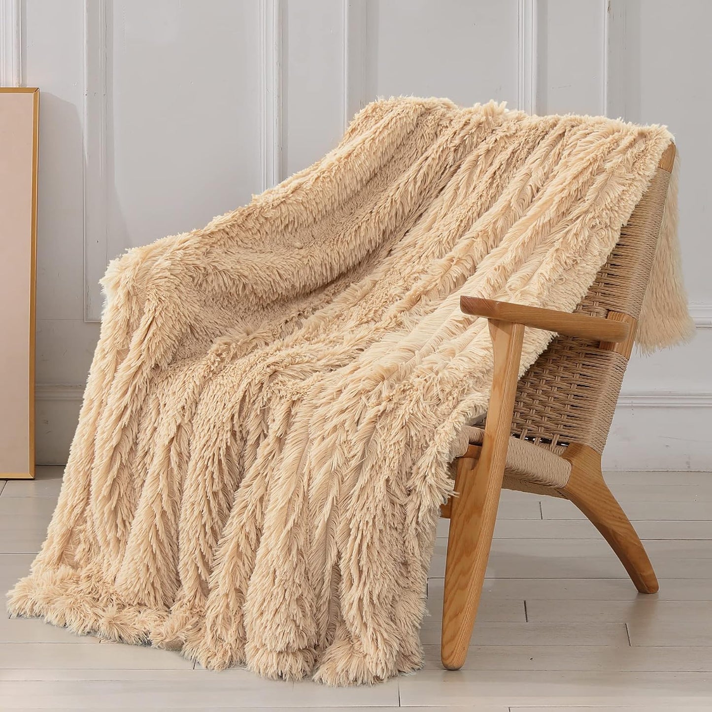 Tuddrom Decorative Extra Soft Fuzzy Faux Fur Throw Blanket 50" x 60",Solid Reversible Long Hair Shaggy Blanket,Fluffy Cozy Plush Comfy Microfiber Fleece Blankets for Couch Sofa Bedroom,Cream White
