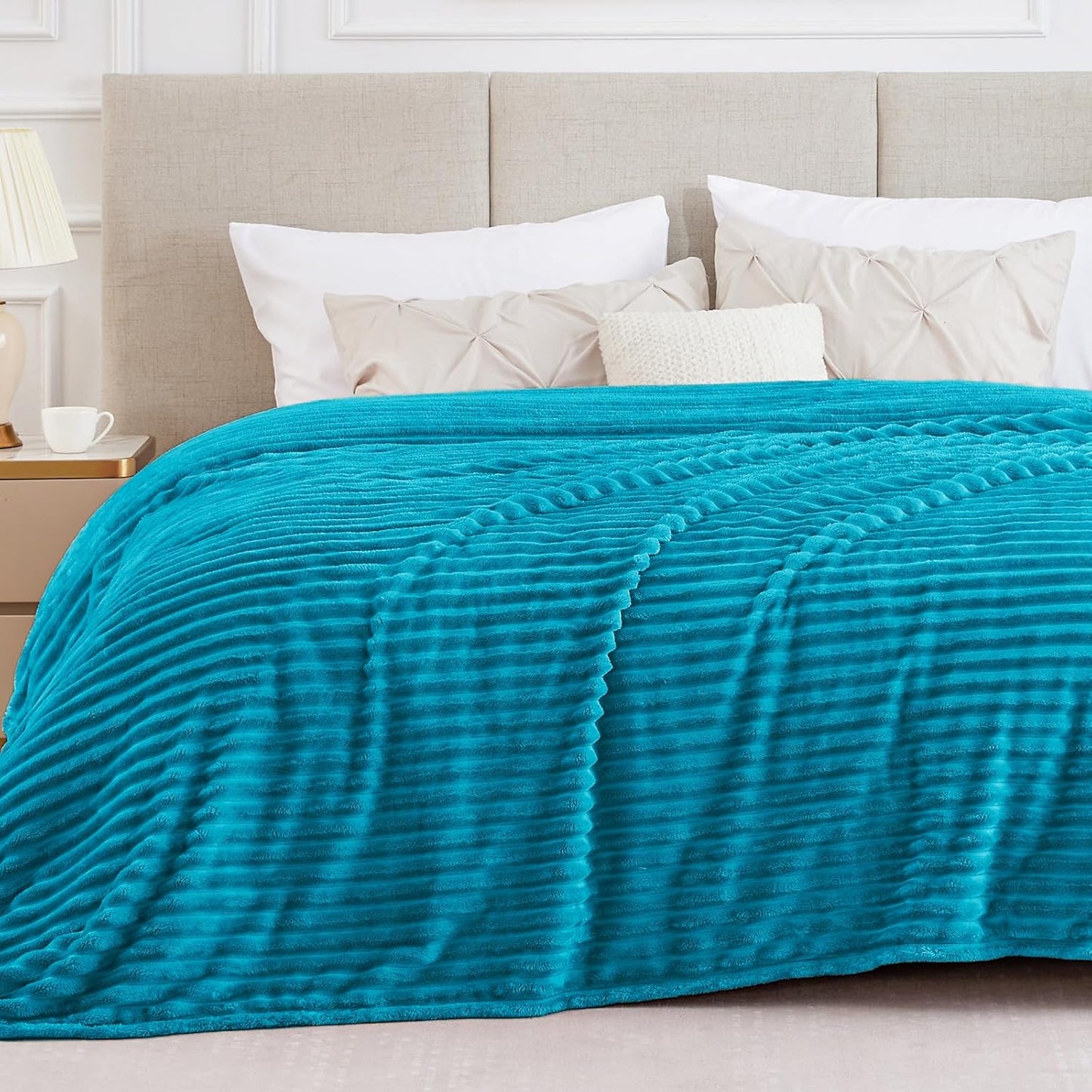 BEDELITE Fleece Throw Blanket for Couch - 300GSM Soft & Warm Fluffy Cream White Blanket, Decorative and Giftable Striped Blankets for Women, Men, 50"x60"