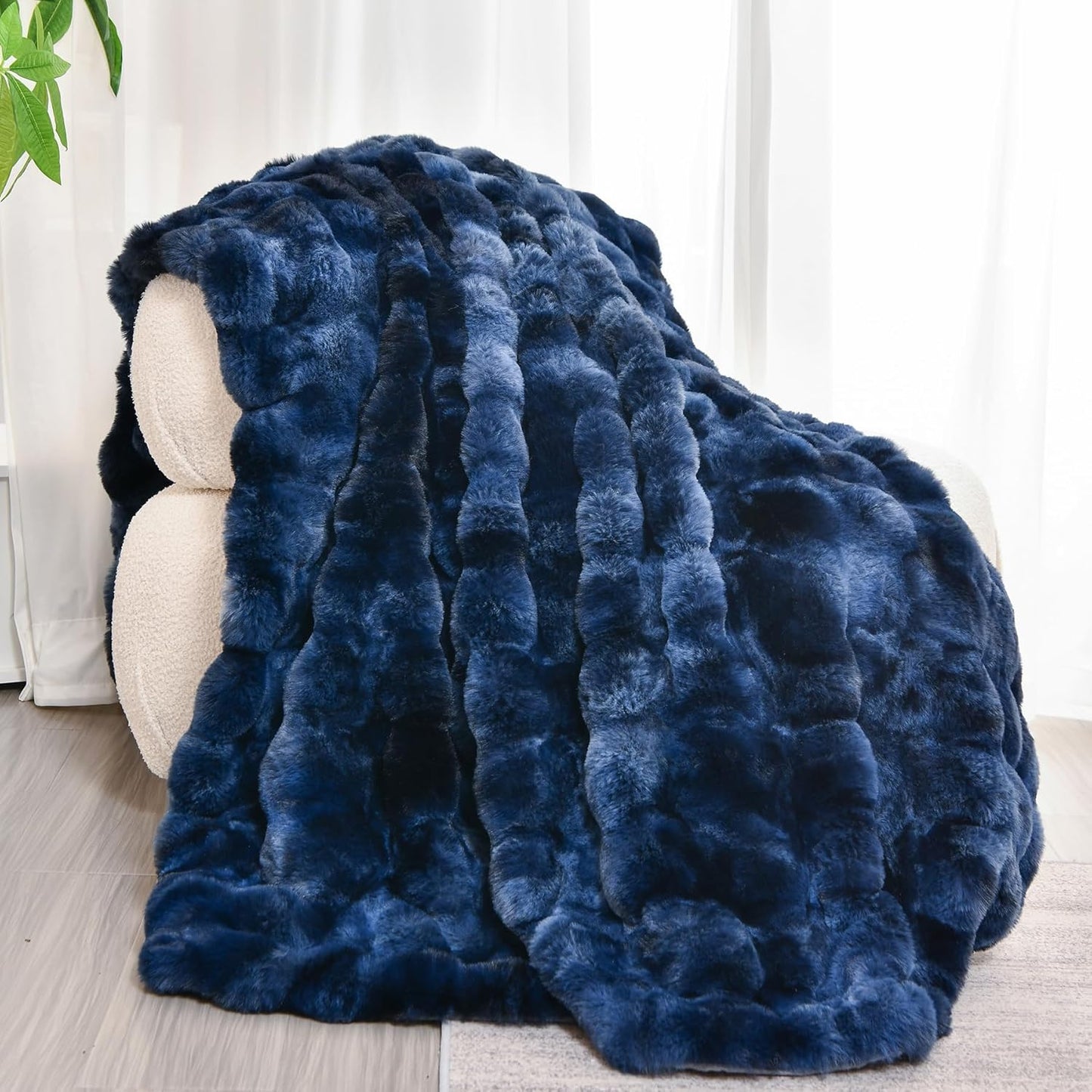 H&D Faux Fur Throw Blanket for Couch,Fluffy Cozy Soft Plush Luxury Thick Fuzzy Fleece Blanket for Couch Bed Sofa Bedroom Living Room,Comfy Bubble Blanket (Ivory, Throw (50" x 60"))