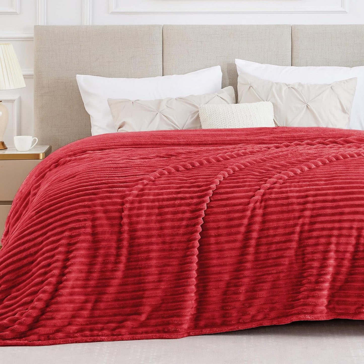 BEDELITE Fleece Throw Blanket for Couch - 300GSM Soft & Warm Fluffy Cream White Blanket, Decorative and Giftable Striped Blankets for Women, Men, 50"x60"