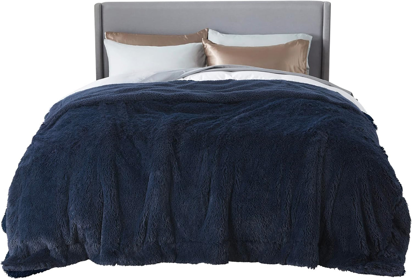 Bedsure Fluffy Throw Blanket Gifts for Women Men, Soft Fleece Sherpa Cozy Fuzzy Plush Warm Minky Thick Faux Fur Throw for Couch, Bed, Home Living Room Decor Bedroom Blanket Gifts for Mom Dad, Grey