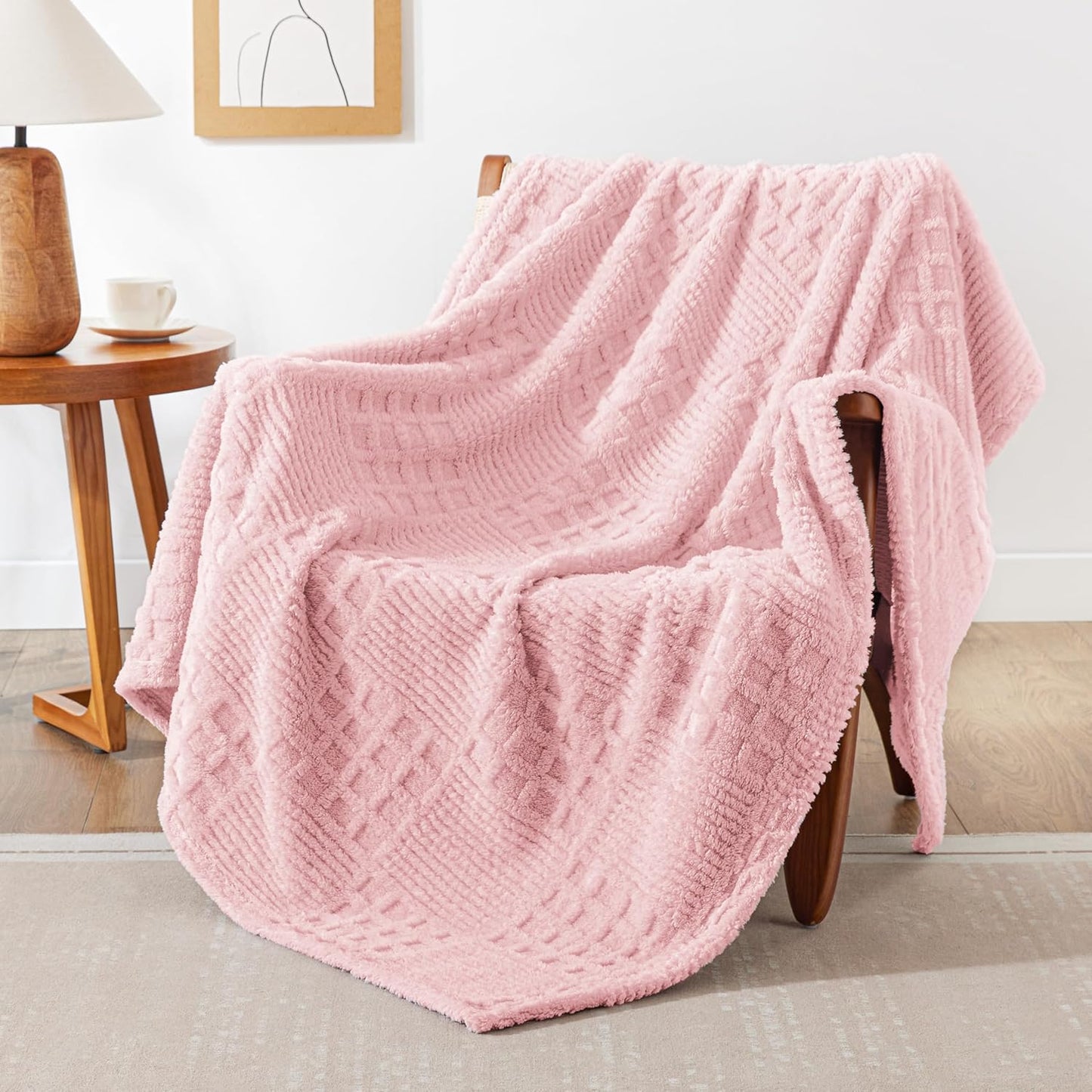 EXQ Home Fleece Throw Blanket for Couch or Bed - 3D Imitation Turtle Shell Jacquard Decorative Blankets - Cozy Soft Lightweight Fuzzy Flannel Blanket Suitable for All Seasons(50"×60",Beige)