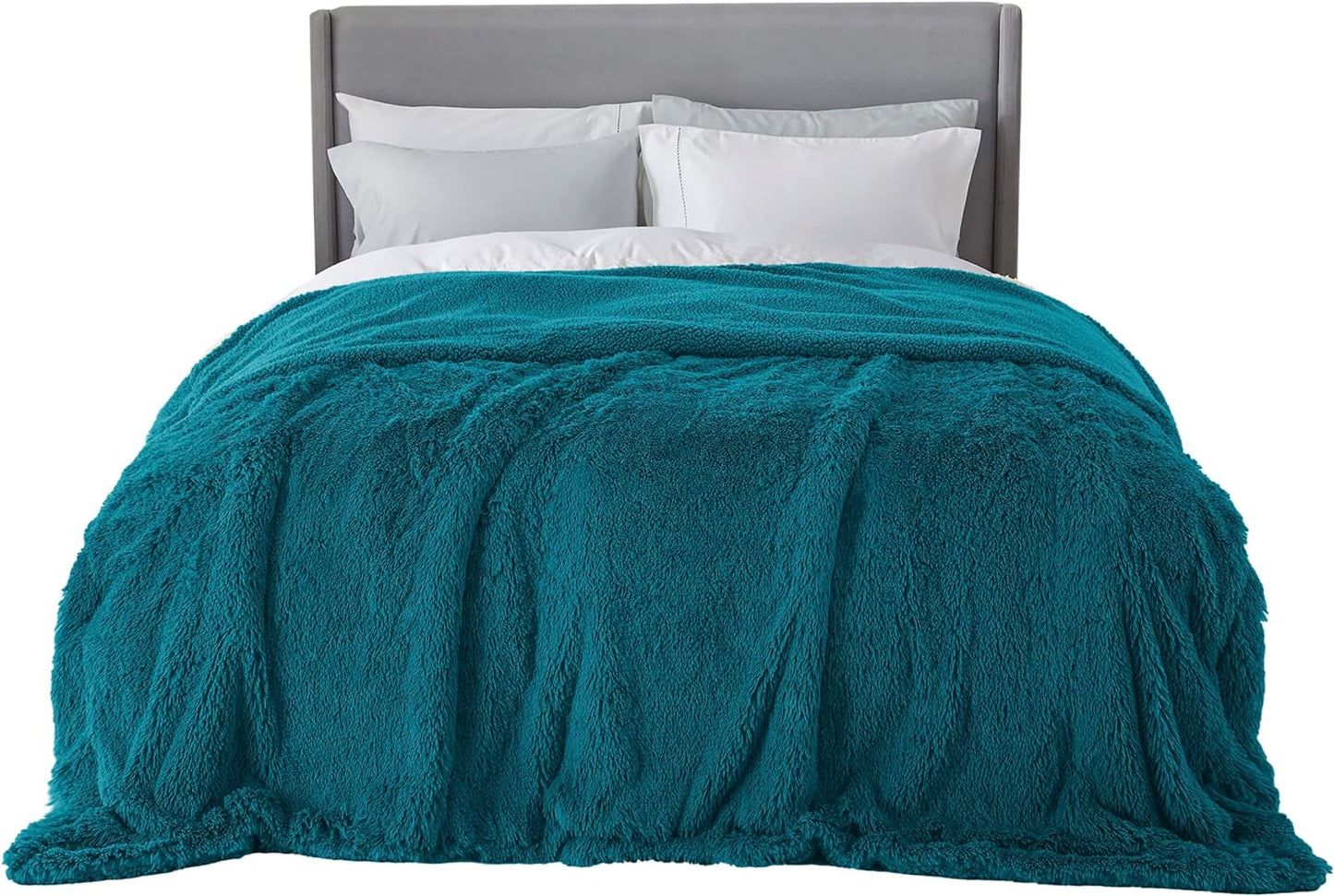 Bedsure Fluffy Throw Blanket Gifts for Women Men, Soft Fleece Sherpa Cozy Fuzzy Plush Warm Minky Thick Faux Fur Throw for Couch, Bed, Home Living Room Decor Bedroom Blanket Gifts for Mom Dad, Grey