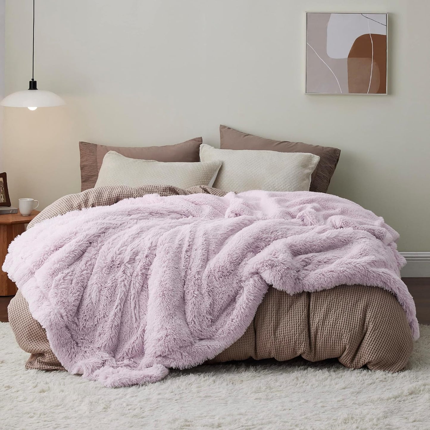 Bedsure Fluffy Throw Blanket Gifts for Women Men, Soft Fleece Sherpa Cozy Fuzzy Plush Warm Minky Thick Faux Fur Throw for Couch, Bed, Home Living Room Decor Bedroom Blanket Gifts for Mom Dad, Grey