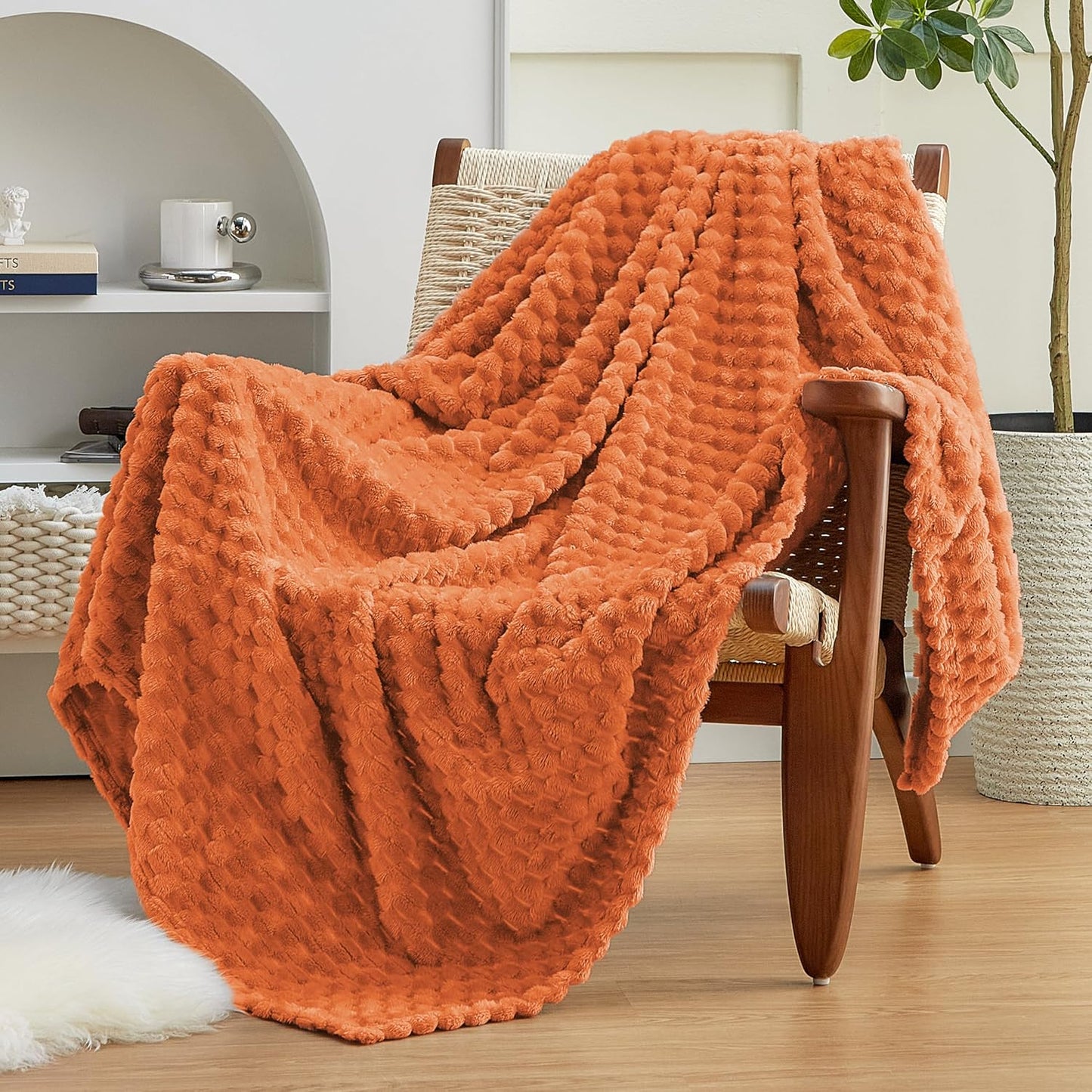 EXQ Home Fleece Throw Blanket for Couch or Bed - 3D Imitation Turtle Shell Jacquard Decorative Blankets - Cozy Soft Lightweight Fuzzy Flannel Blanket Suitable for All Seasons(50"×60",Beige)