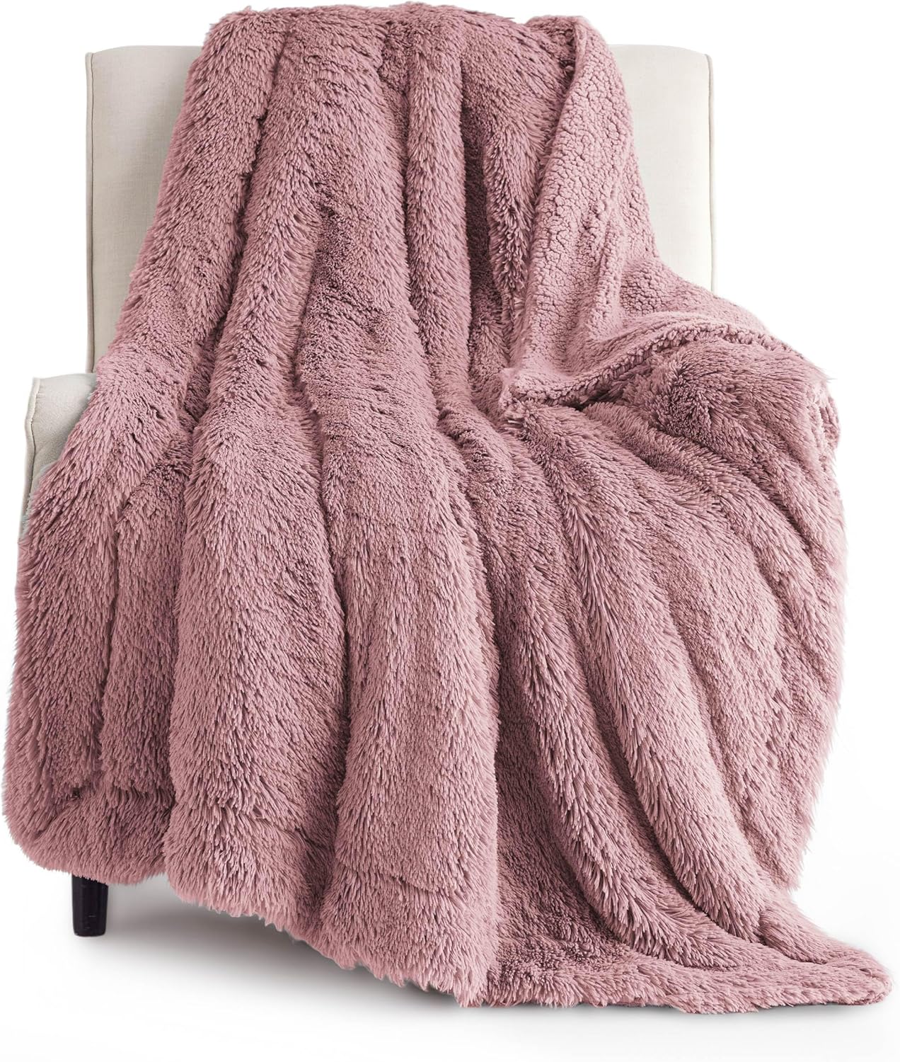 Bedsure Fluffy Throw Blanket Gifts for Women Men, Soft Fleece Sherpa Cozy Fuzzy Plush Warm Minky Thick Faux Fur Throw for Couch, Bed, Home Living Room Decor Bedroom Blanket Gifts for Mom Dad, Grey