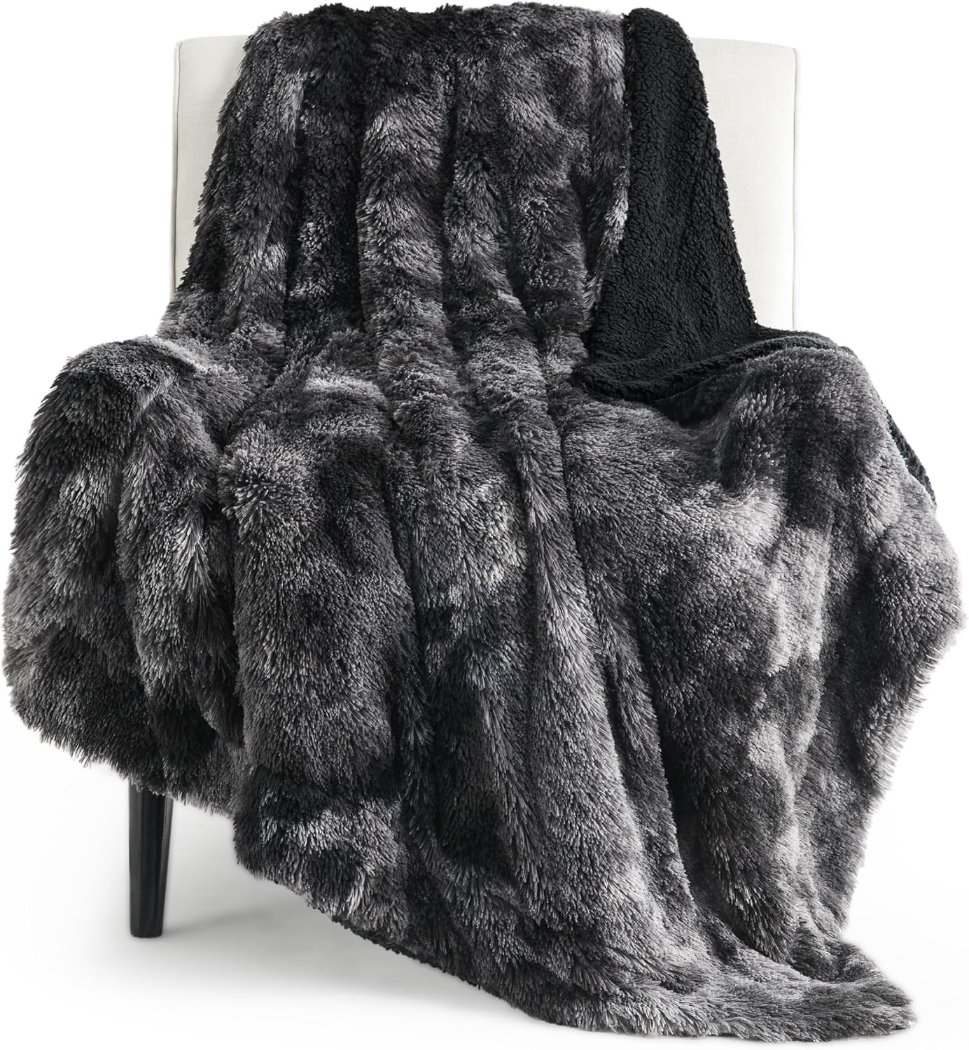 Bedsure Fluffy Throw Blanket Gifts for Women Men, Soft Fleece Sherpa Cozy Fuzzy Plush Warm Minky Thick Faux Fur Throw for Couch, Bed, Home Living Room Decor Bedroom Blanket Gifts for Mom Dad, Grey
