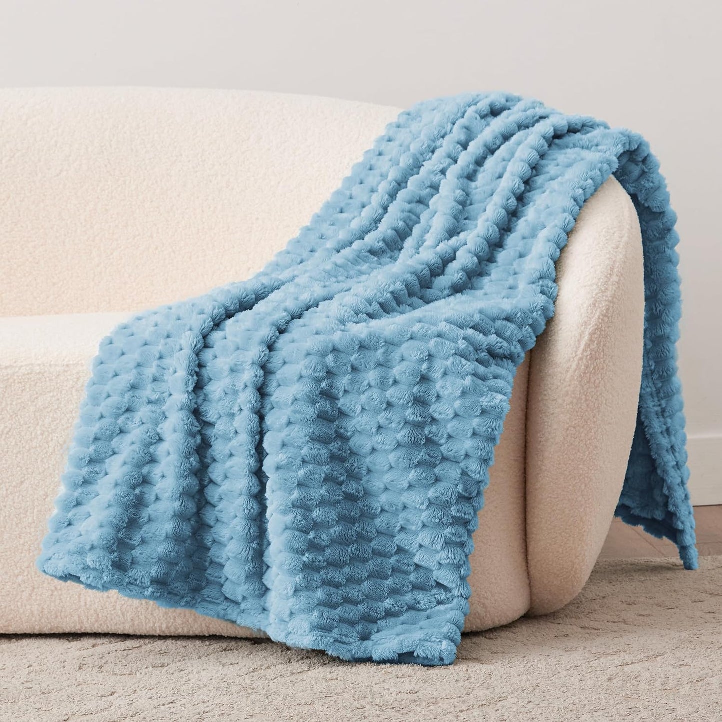 EXQ Home Fleece Throw Blanket for Couch or Bed - 3D Imitation Turtle Shell Jacquard Decorative Blankets - Cozy Soft Lightweight Fuzzy Flannel Blanket Suitable for All Seasons(50"×60",Beige)