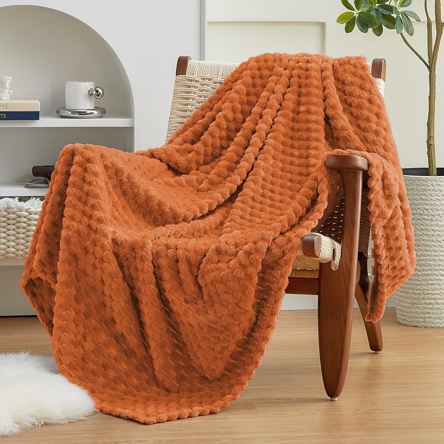 EXQ Home Fleece Throw Blanket for Couch or Bed - 3D Imitation Turtle Shell Jacquard Decorative Blankets - Cozy Soft Lightweight Fuzzy Flannel Blanket Suitable for All Seasons(50"×60",Beige)