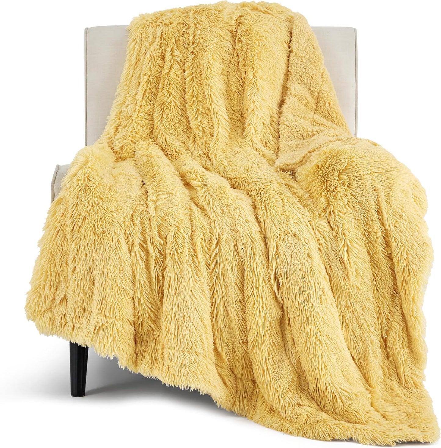 Bedsure Fluffy Throw Blanket Gifts for Women Men, Soft Fleece Sherpa Cozy Fuzzy Plush Warm Minky Thick Faux Fur Throw for Couch, Bed, Home Living Room Decor Bedroom Blanket Gifts for Mom Dad, Grey