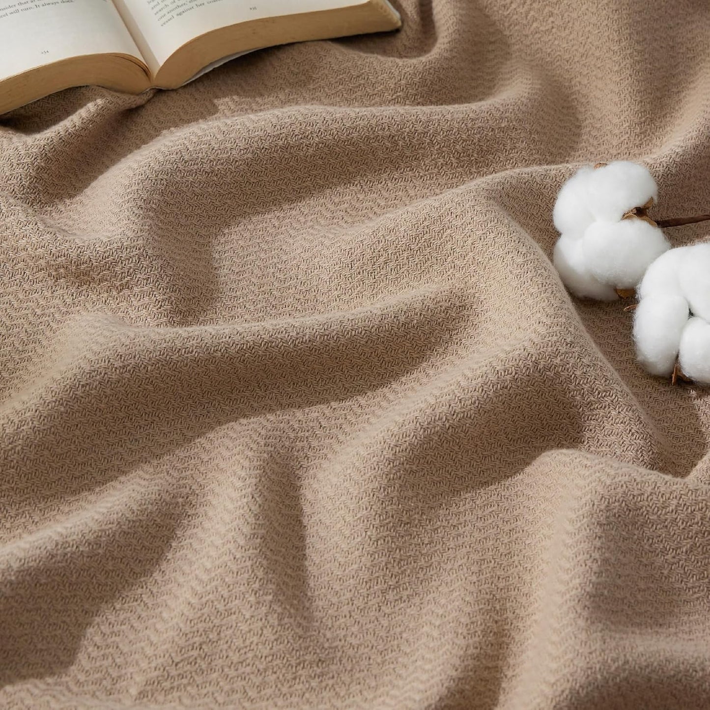 Bedsure 100% Cotton Blanket Queen Size for Bed - Breathable and Lightweight, Soft Cozy Textured Herringbone Woven Blanket for Summer, Linen Beige, 90x90 inches